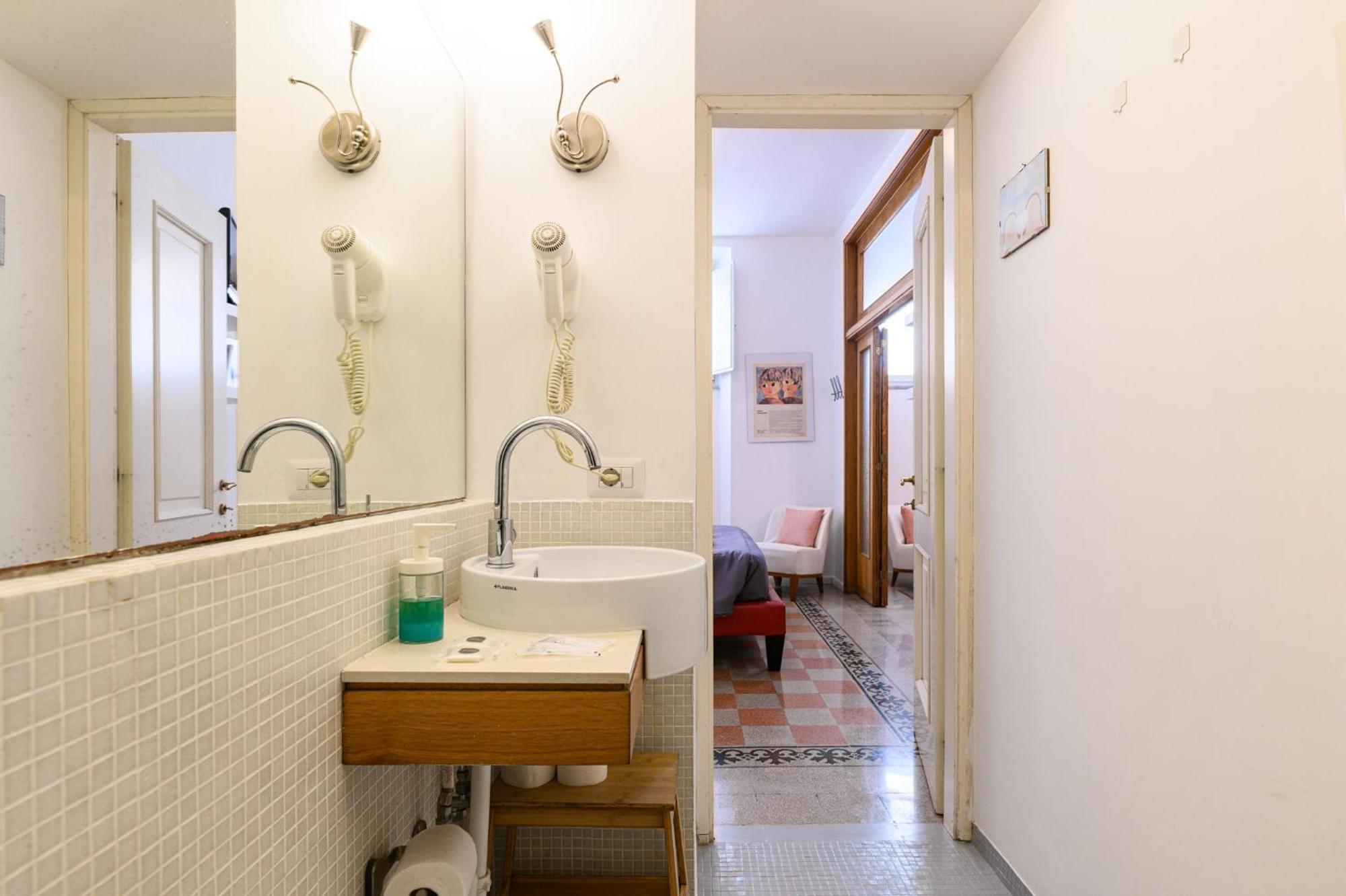 San Lorenzo Flat 2 Roma